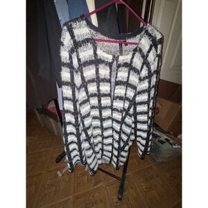 Allie & Rob Cardigan Black White Plaid Fuzzy Knit Button Front Size 3X